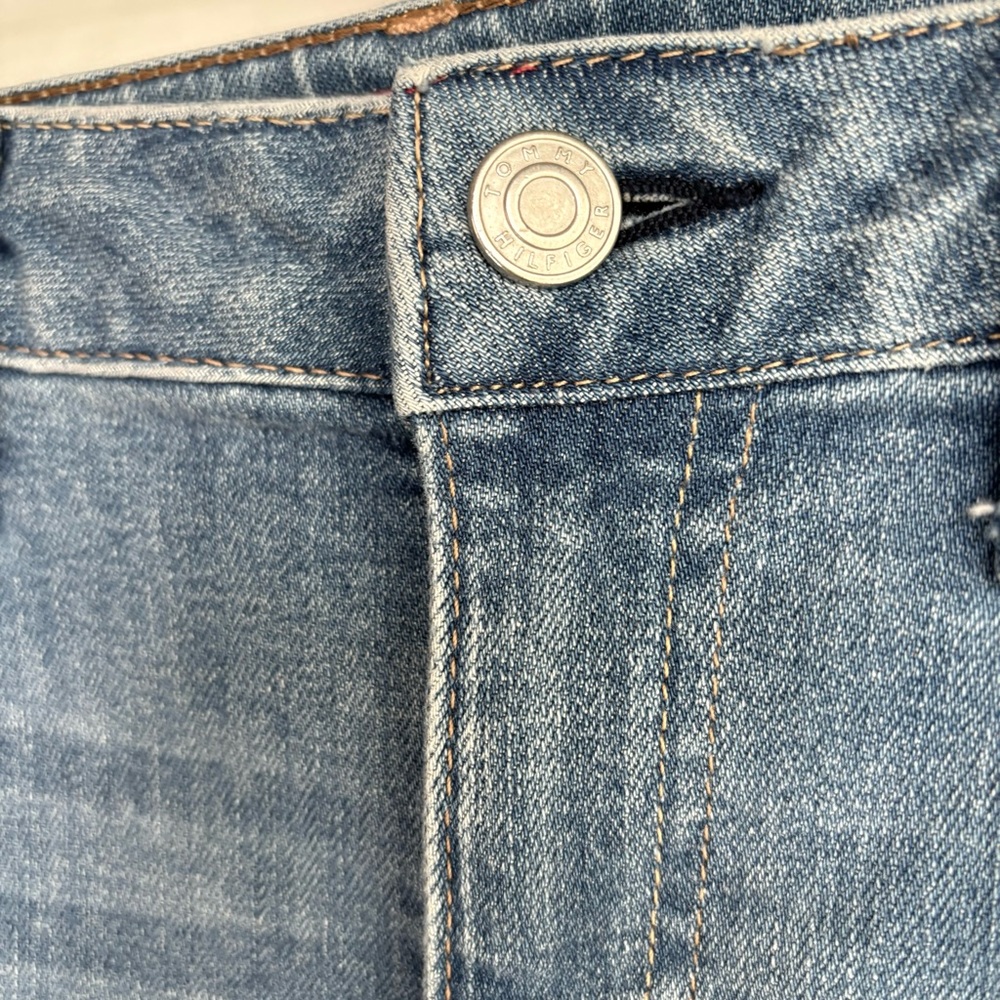 Tommy Hilfiger High Rise Straight Ankle Two Tone Released Hem‎ Jeans - size 2 - Picture 8 of 15